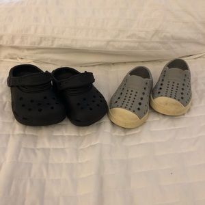 Pair of size 4 shoes